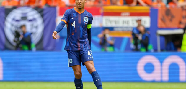 الصورة المميزة لـ: ملخص دولي لنجوم ليفربول: فان دايك، فيرتز، صلاح وآخرون في الواجهة