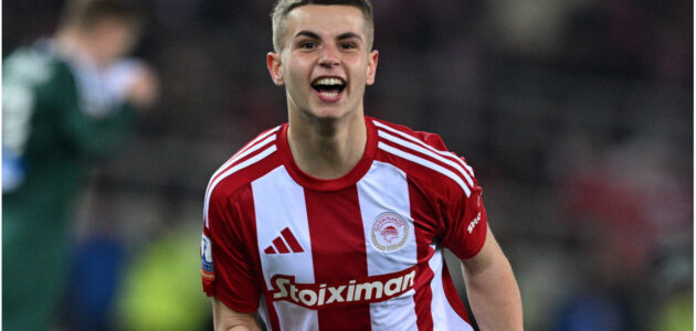 الصورة المميزة لـ: نجم أولمبياكوس موزاكيتيس يتوج بجائزة الفتى الذهبي ويب 2025 خلفاً ليلدز