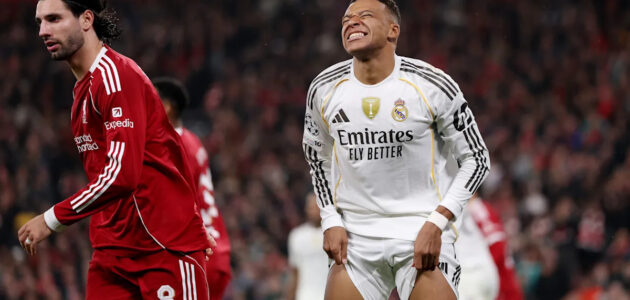 الصورة المميزة لـ: كيليان مبابي متهم بالمعاملة التفضيلية في منتخب فرنسا: “هناك لاعبون سئموا الوضع!”