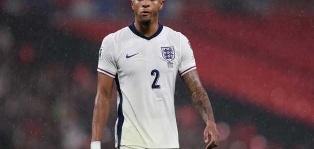 الصورة المميزة لـ: إصابة إزري كونسا تفتح الباب أمام مدافع إنجليزي لظهوره الأول ضد ألبانيا