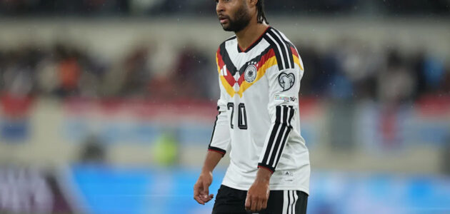 الصورة المميزة لـ: ليفربول يسعى لضم مهاجم بايرن ميونخ سيرج جنابري: خيار جيد لآرني سلوت؟