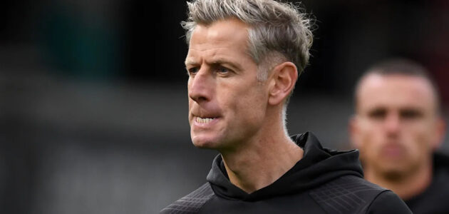 الصورة المميزة لـ: إقالة ديفيد هيوز من تدريب نيوبورت: قرار “كان منتظراً”