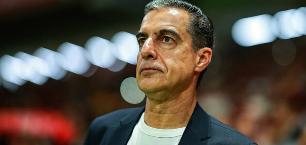 الصورة المميزة لـ: ريناتو بايفا: المهندس وراء نجوم الدوري الإنجليزي وبرناردو سيلفا وروبن دياز