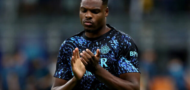 الصورة المميزة لـ: دفعة إنتر ميلان: دومفريس يتعافى قبل ديربي ميلانو ضد ميلان