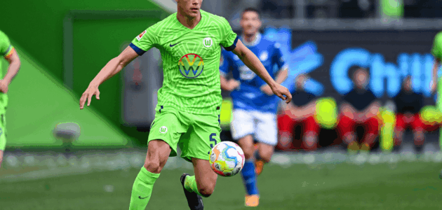 الصورة المميزة لـ: ليفربول مطالب بضم نجم عالمي من البريميرليج: هل فان دي فين خليفة فان دايك؟