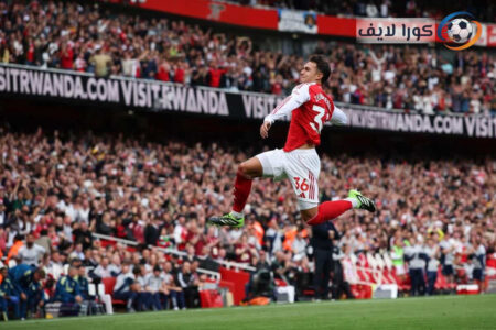 مارتن زوبيمندي بقميص أرسنال يحتفل بعد مباراة مهمة