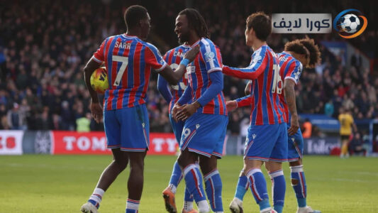 لاعبي كريستال بالاس وليدز يونايتد في مواجهة حاسمة بالدوري الإنجليزي